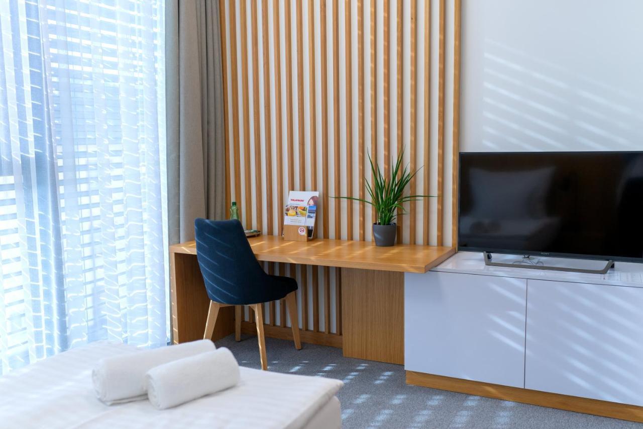 Hotel Smetanova Vsetín Екстериор снимка