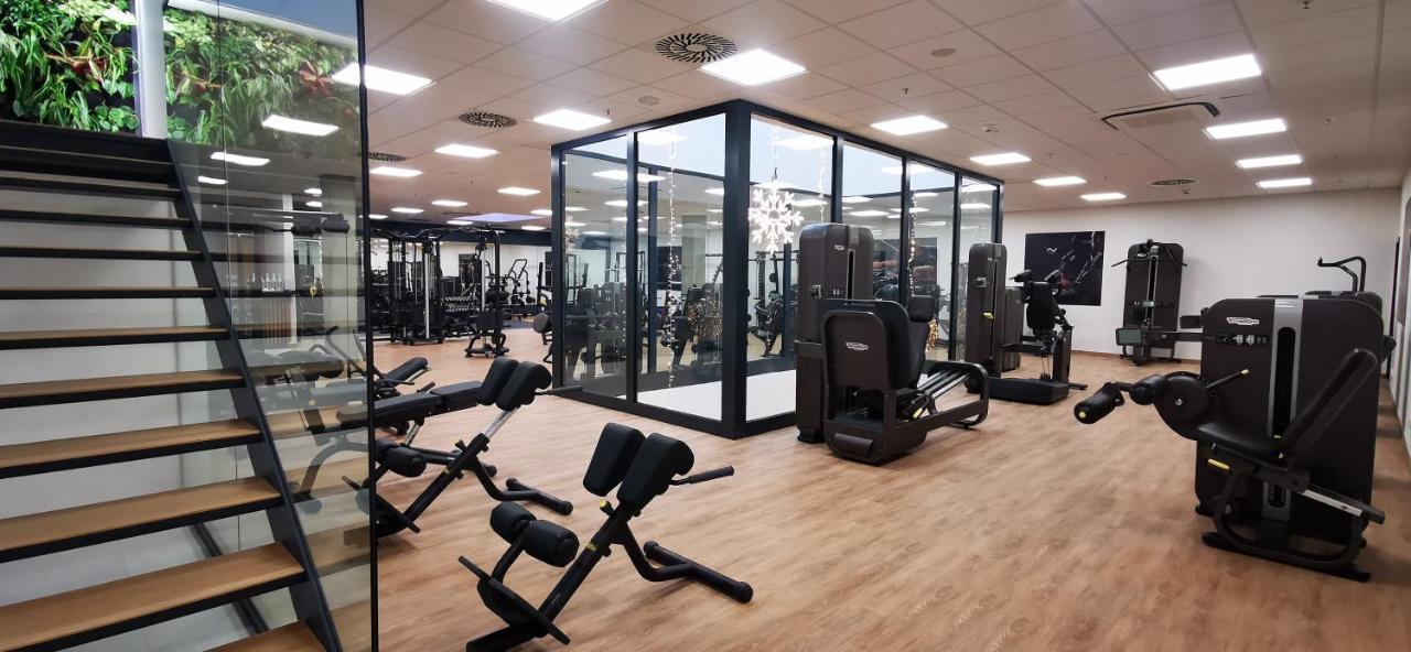 Hotel Smetanova Vsetín Екстериор снимка